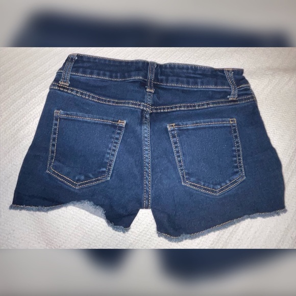 Junior’s Short Shorts - Picture 4 of 4